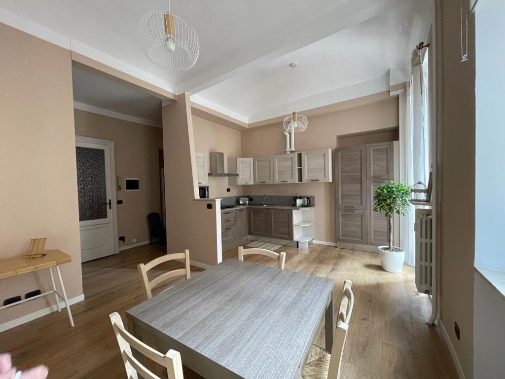 La Petite Maison De La Ville Torino Eksteriør bilde